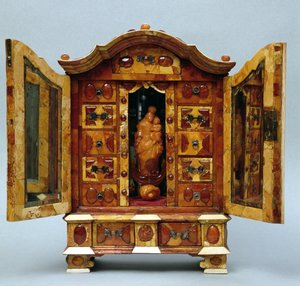 Gabinete de ámbar del rey Stanisław August Poniatowski (1763-1813) c.1771 de Polish School