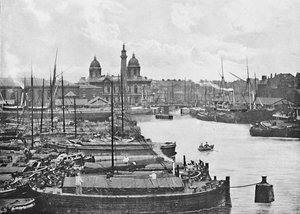 Hull, desde los muelles, c1896 de Poulton and Co