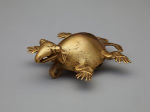 Campana colgante: tortuga, 800-1200 de Pre Columbian Pre Columbian