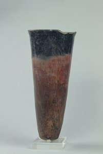 Jarrón de borde negro, Período Naqada I-II (cerámica)