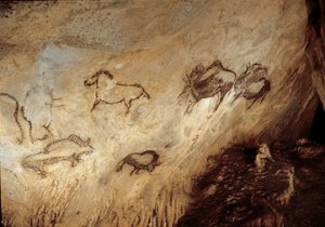 Prehistoria: Bisonte y caballos (pintura rupestre del Paleolítico Superior, Magdaleniense, hace 13000 años) Cueva de Santimamiñe, Guernica, España