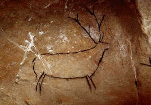 Prehistoria: un ciervo. Pintura rupestre del Paleolítico superior (Magdaleniense) (16,500 y 14,000 años atrás). Edad de piedra. Cueva de Las Chimeneas, Monte Castillo, España