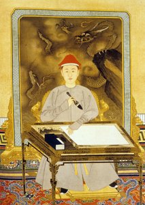 Heng Tsu o Kangxi, emperador de China en su escritorio
