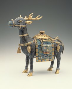 Figura de un ciervo (esmalte cloisonné)