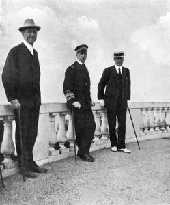 Rey Jorge I de Grecia con el comodoro Keppel y Lord Howe, Corfú, Grecia, 1908