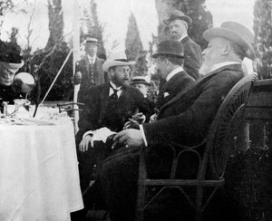 Príncipe George 1865-1936, el futuro Rey George V, Corfú, Grecia, 1908 de Queen Alexandra