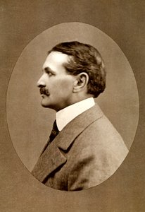 Robert Smythe Hichens, periodista y novelista inglés