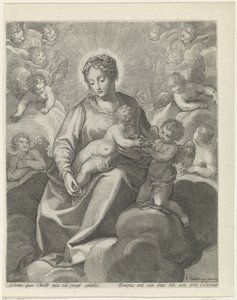María con el Niño Jesús en las nubes