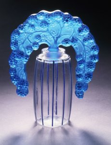 Bouchons Mures No. 495, c.1920 de Rene Jules Lalique