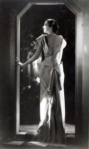 Vestido diseñado por Madeleine Vionnet