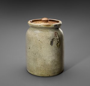 Jarra, c. 1920-1935 de Rhonesboro Pottery Company (attr.to)