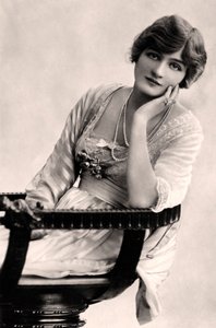 Lily Elsie 1886-1962, actriz inglesa, principios del siglo XX de Rita Martin