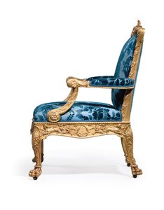 Uno de un par de sillones dorados de Jorge III de Robert Adam