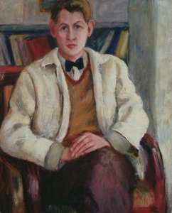 Niño joven con blazer blanco