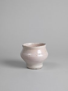 Cuenco blanco de loza, 1914-15 de Roger Eliot Fry