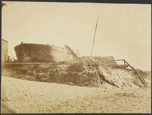 [Barco varado] de Roger Fenton