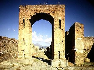 Arco de Calígula de Roman