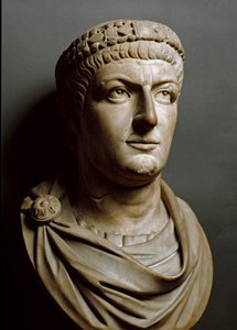 Busto de Constantino el Grande de Roman