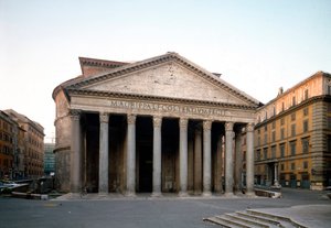 Vista exterior del Panteón de Roman