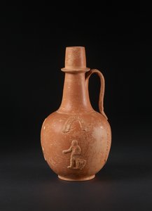 Jarra con decoración aplicada de hombre, pájaro, palmas y guirnaldas, Norte de África de Roman