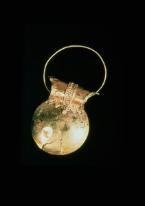 Bulla de oro de la Casa de Menandro, Pompeya, 79AD