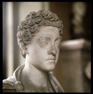 Busto de mármol del emperador Cómodo (escultura, siglo II) de Roman