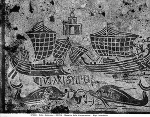 Detalle del pavimento del Piazzale dell Corporazioni que representa una escena náutica (mosaico)