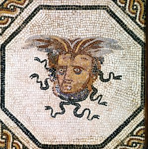 ARTE ROMANO: Medusa.