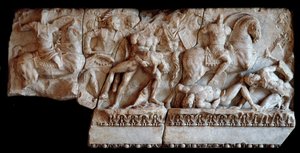 Arte romano: fragmento de sarcófago de mármol representando una escena de batalla entre galos y romanos, 20 d.C. Dim 87x173 cm Mantua, Palazzo Ducale