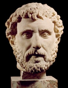Arte romano: busto del emperador Antonino Pío (138-161 d.C.) de Roman