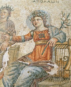 El mosaico de Apolo y Marsias (detalle de Plinio y Apolo) de Roman