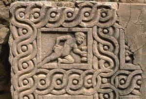 Fragmento arquitectónico con decoración tallada, detalle, Alto Período Imperial de Roman Imperial Period