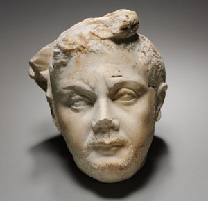 Cabeza de Trajano de Roman Imperial Period