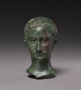 Retrato de una niña, c.25-30 de Roman Imperial Period