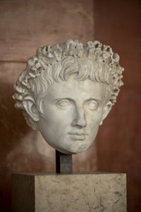 Cabeza del emperador Augusto (63 a.C. - 14 d.C.) mármol