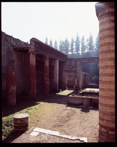 Casa della gemma, siglo V a.C.-siglo I d.C. de Roman Roman