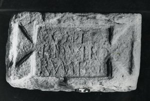 Piedra centurial de la Coh. I Vardullorum de Roman Roman