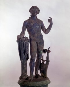 Arte romano: estatua de Apolo en bronce. Museo de Antigüedades Romanas, Roma de Roman Roman