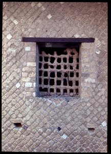 Vista de una ventana de la casa del alcoba, siglo V a.C.-siglo I d.C.