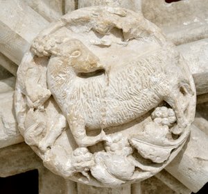 Un cordero, detalle de la bóveda de la capilla de San Lorenzo, desaparecida durante varios años y originalmente ubicada sobre la abadía cisterciense de Fontenay