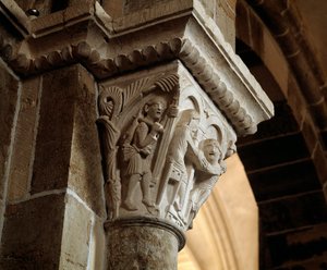 Esaú regresa de cazar (capitel tallado) de Romanesque