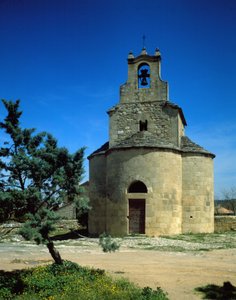 Capilla románica, Sainte Croix, en Peyrolles en Aix-en-Provence de Romanesque
