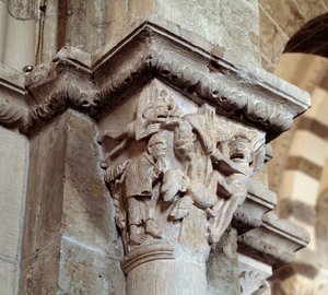 La visión de San Antonio de Padua (capitel tallado) de Romanesque