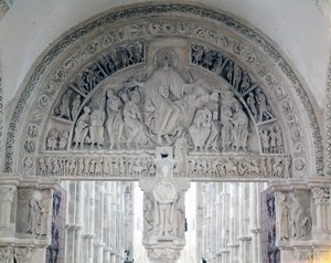 Abadía de Vézelay (89), el tímpano de la Basílica de Santa María Magdalena. Siglo XII de Romanesque