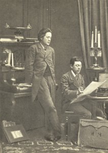 Antón Chéjov (izquierda) con su hermano Nikolay en Moscú de Russian Photographer