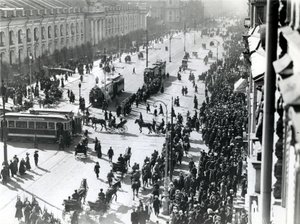 Manifestación en San Petersburgo contra la masacre de Lena en Siberia, abril de 1912 de Russian Photographer