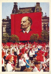 Desfile del Primero de Mayo en la Plaza Roja, Moscú