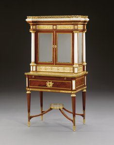 Bonheur du Jour, c.1790 de Russian School