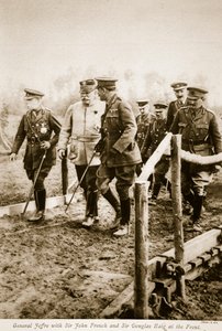 El general Joffre con Sir John French y Sir Douglas Haig en el frente, 1914-19 de S. d A. Photography