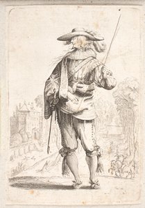 Soldado de pie visto de frente pero con la cabeza en perfil izquierdo. Sostiene un bastón en la mano izquierda de Salomon Savery